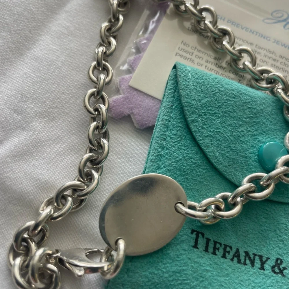 💖✨Please Return to Tiffany & Co.Iconic Design. Silver Bracelet and Necklace set💖 - Picture 6 of 15
